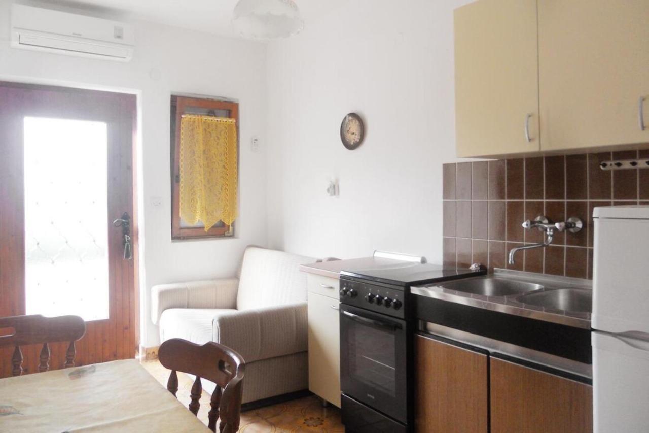 Apartments Ivo - With Terrace Supetarska Draga Luaran gambar